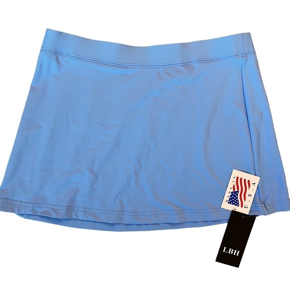 LBH NWT Athletic Knit Short Skirt Size Large in Sky Blue